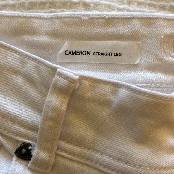 Kut from the Kloth white cropped Jeans. Cameron straight leg. Mid rise - Picture 4 of 14